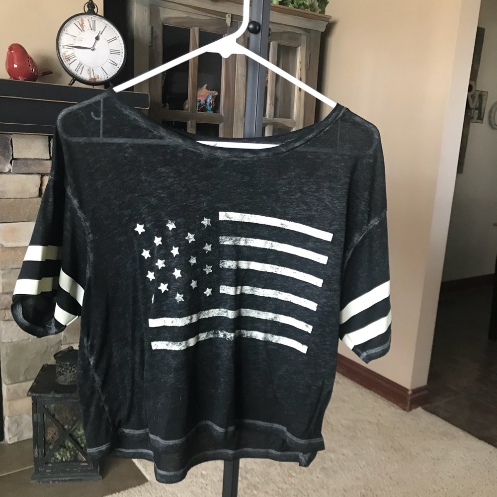 Women’s short crop